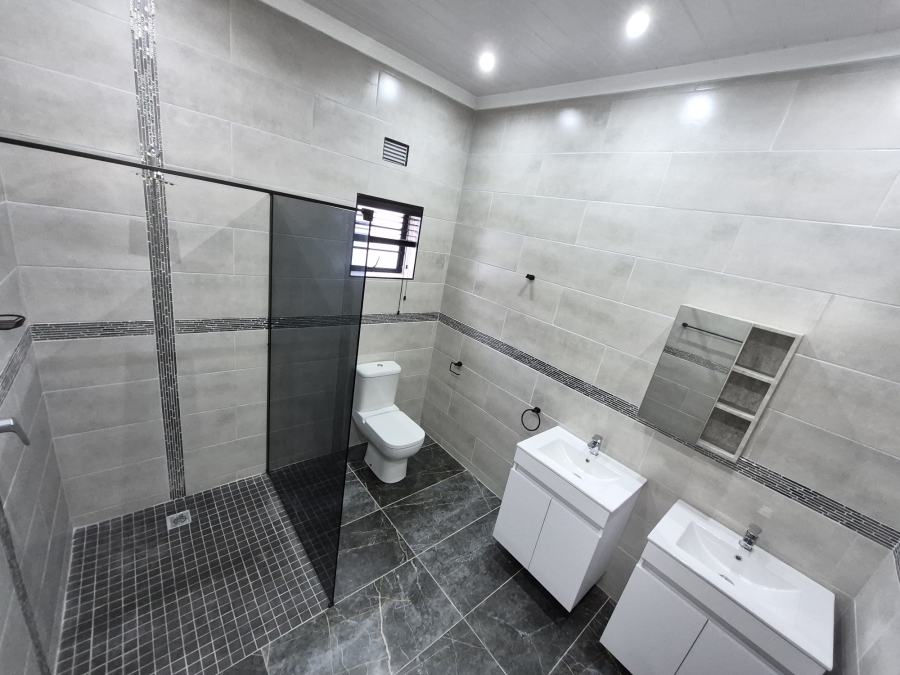 3 Bedroom Property for Sale in Crawford Western Cape